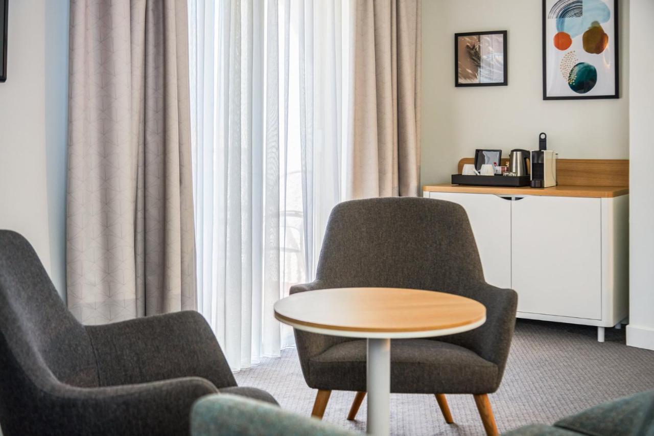 Holiday Inn Perpignan, An Ihg Hotel エクステリア 写真