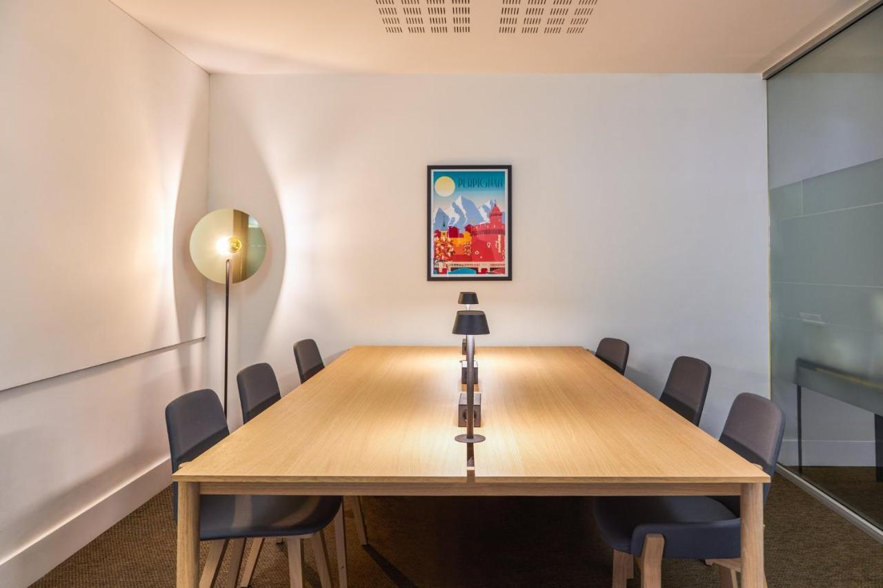 Holiday Inn Perpignan, An Ihg Hotel エクステリア 写真