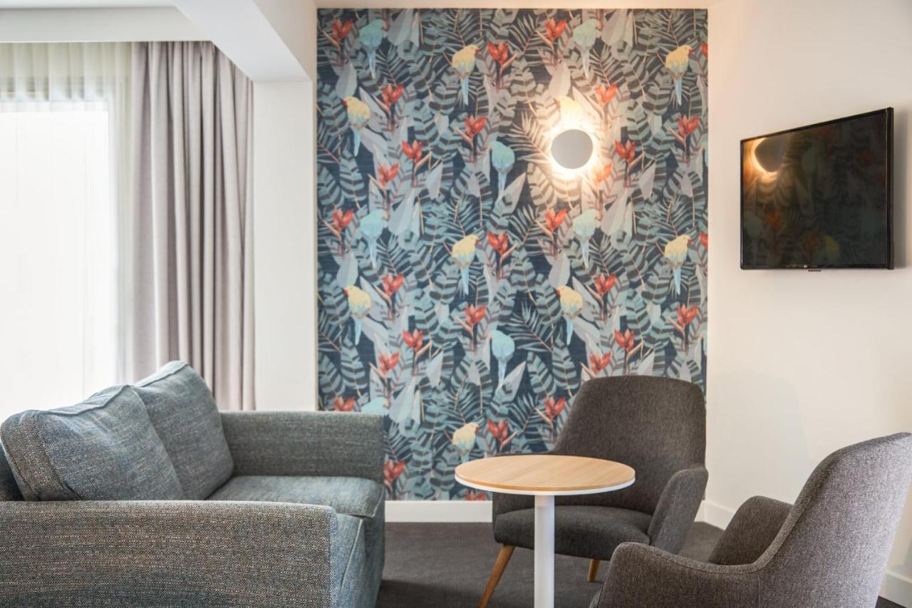 Holiday Inn Perpignan, An Ihg Hotel エクステリア 写真