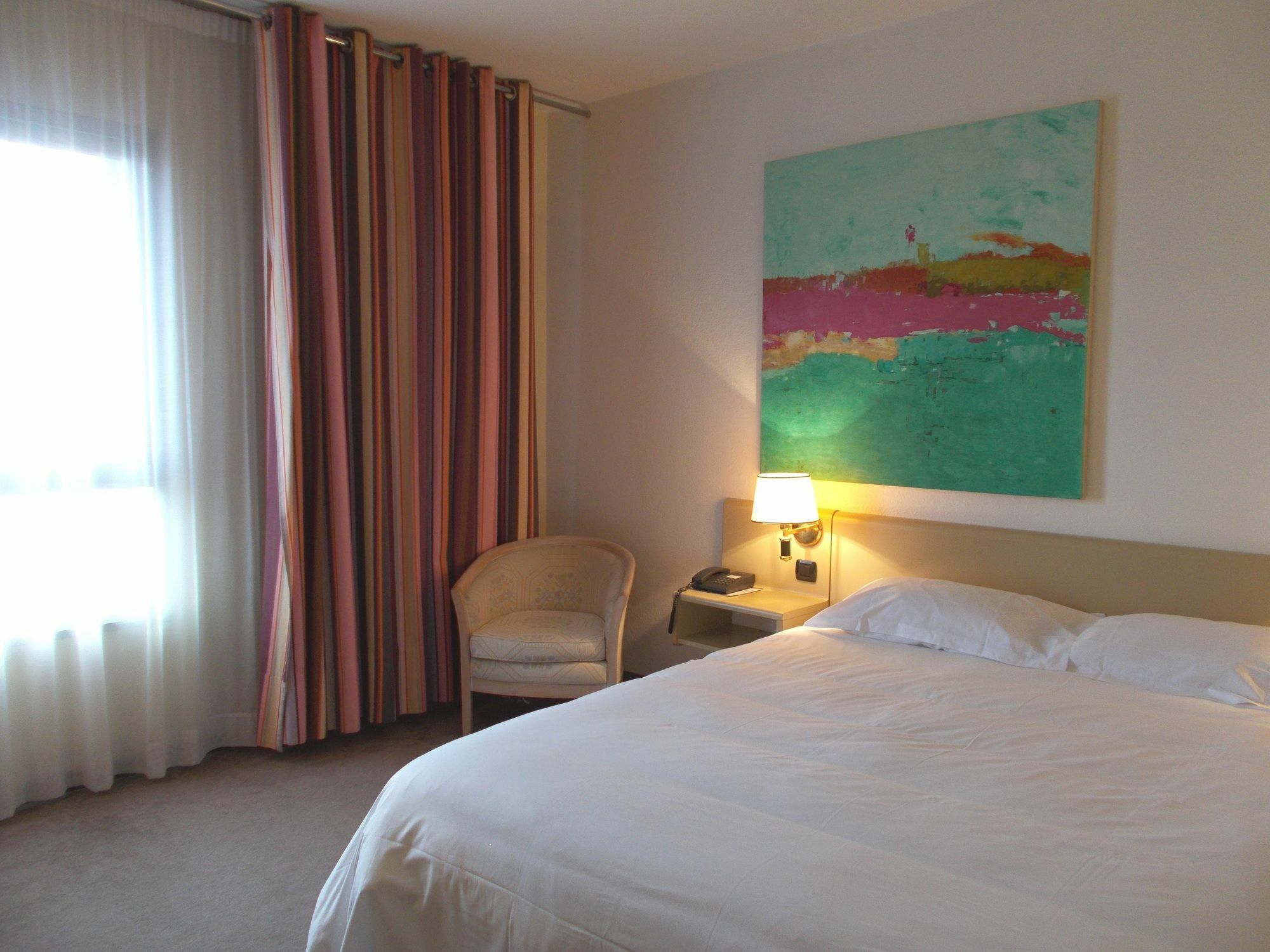 Holiday Inn Perpignan, An Ihg Hotel エクステリア 写真
